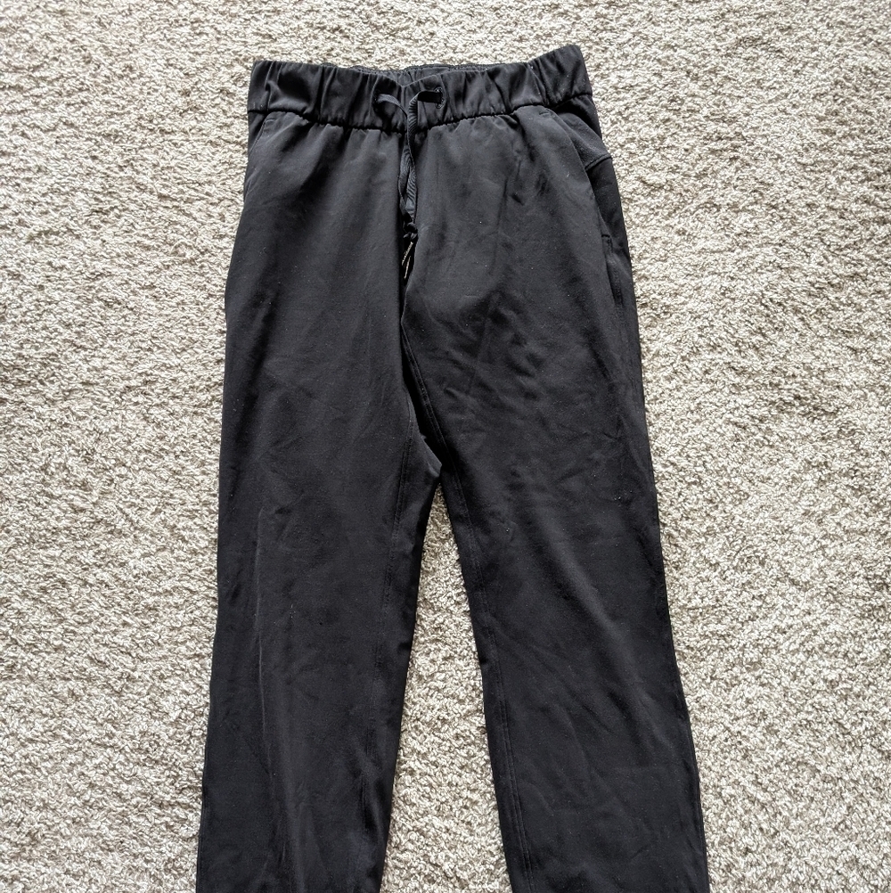 Lululemon Jet Set Black Crop